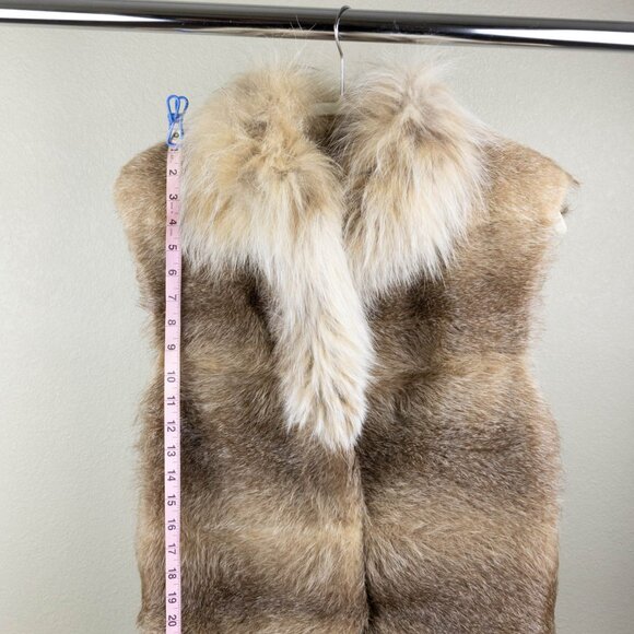 Modern Luxe Faux Fur Vest 🤎 Tan + Cream Collar - Picture 6 of 10